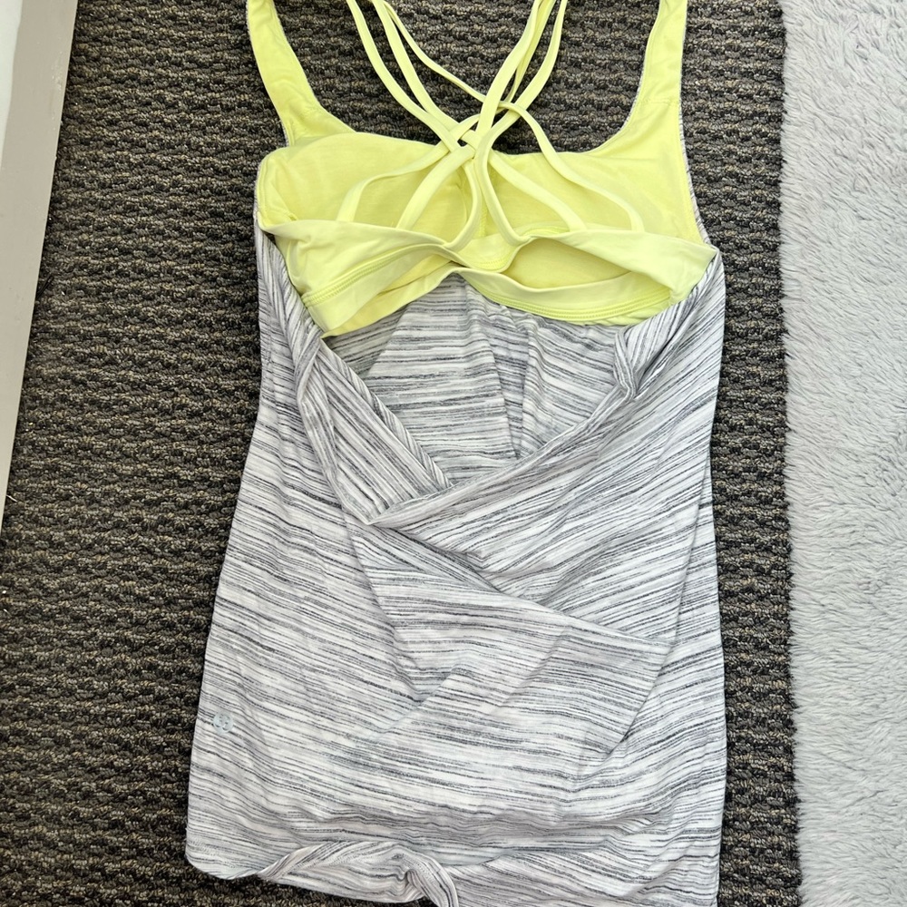 Lululemon tank top with attached sports bra
